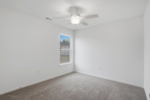 52_3705-w-gibbs-rd-049
